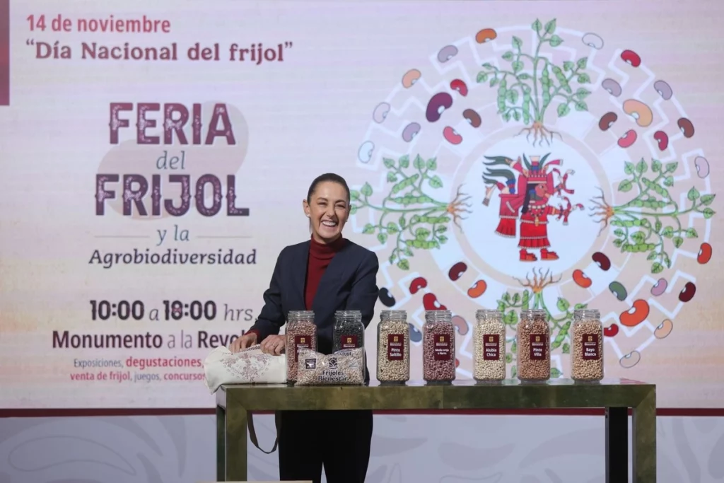Anuncian primera Feria Nacional del Frijol en Monumento a la Revolución