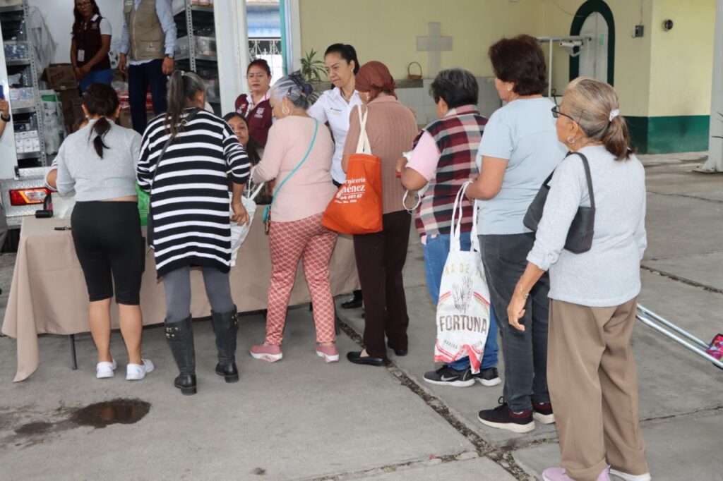 En Atlixco, Ariadna Ayala encabezó jornada de bienestar