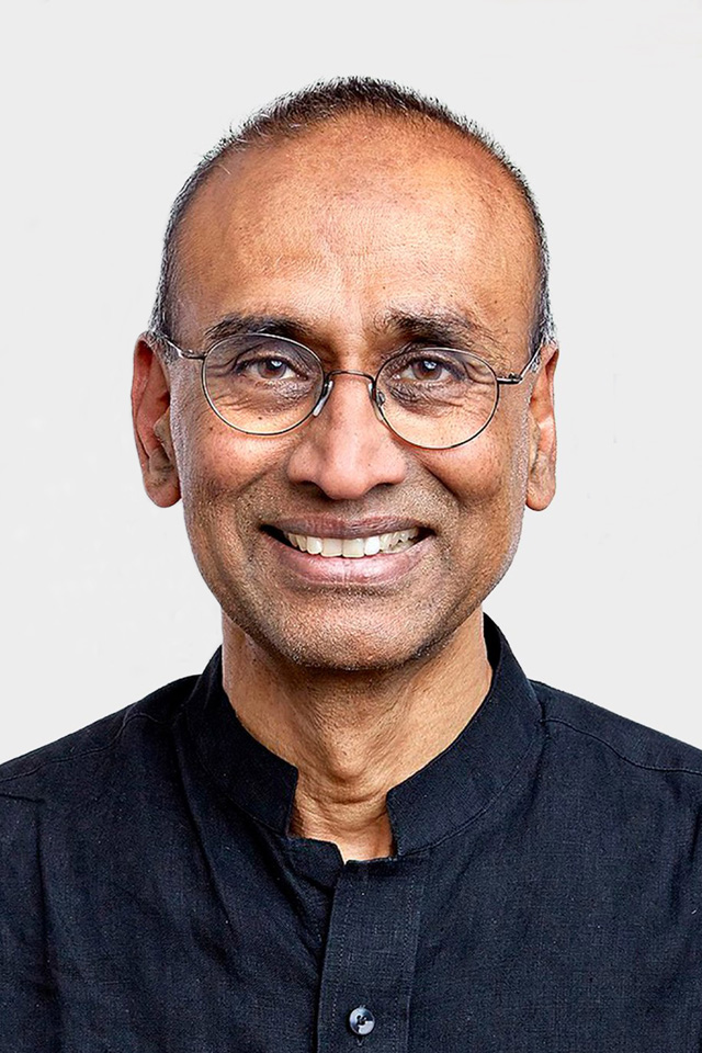 Venki Ramakrishnan, Premio Nobel de Química 2009, en la BUAP