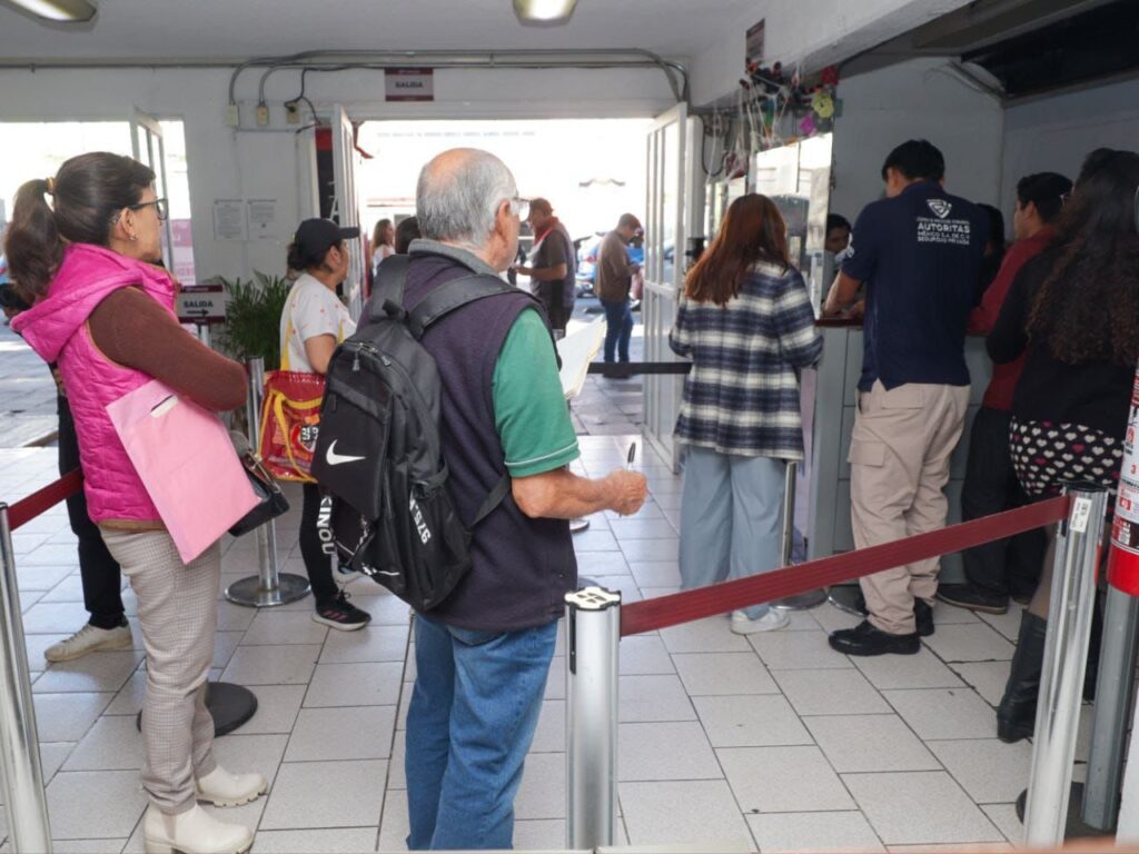 Anuncian servicios y guardias en Puebla capital durante el fin de semana largo