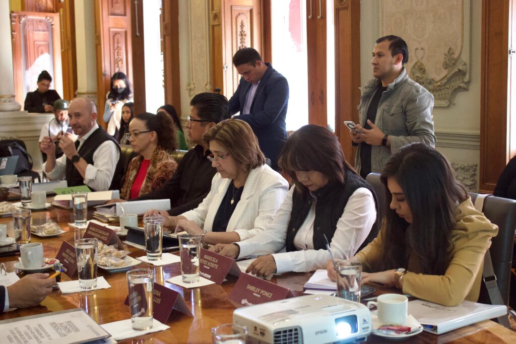 Ayuntamiento de Puebla tiene mil 284 mdp en el banco: González Cobián