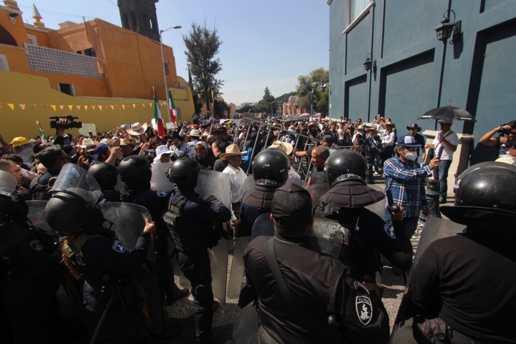 Generación Z marcha en Puebla contra la inseguridad y la 4T