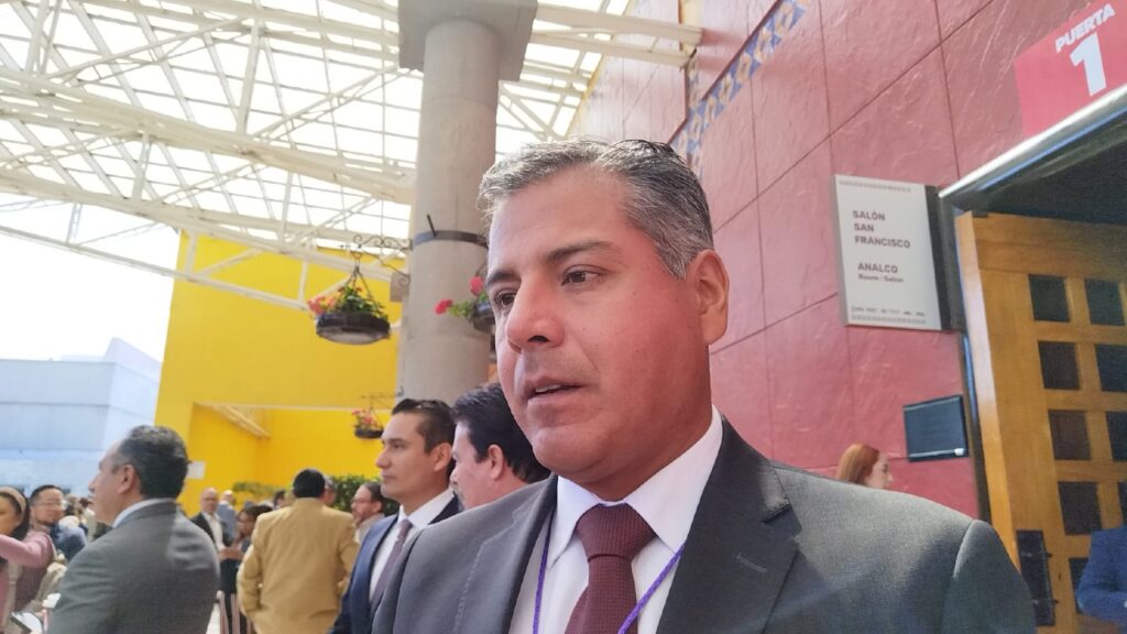 Se apoyó a 100 migrantes este año: Carlos Gómez