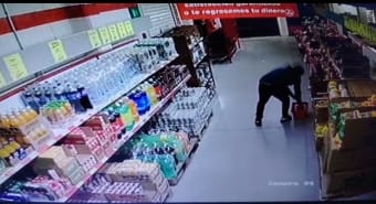 Empleados de tienda 3B detuvieron a ratero en Huauchinango