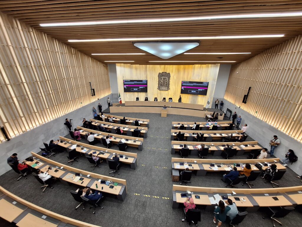 Congreso entregará este jueves la Medalla al Mérito Docente “Juan C. Bonilla”