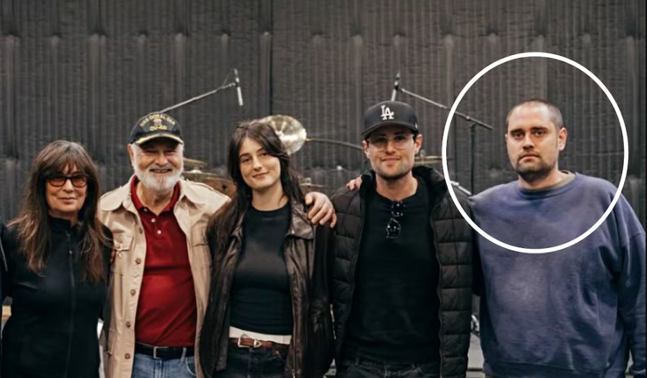 Hijo de Rob y Michele Reiner enfrenta dos cargos de homicidio y posible pena de muerte