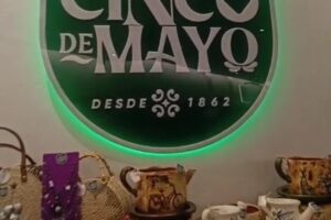 Video: Abren tienda Cinco de Mayo al lado del Centro de Convenciones