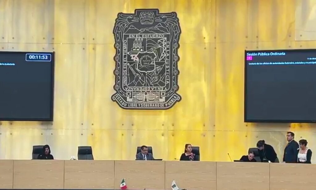 Analisa Congreso reforma para elevar hasta 42 años la pena por extorsión en Puebla.