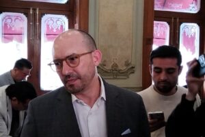 Se espera que este lunes diputados aprueben ley de ingresos de la capital poblana: Héctor González