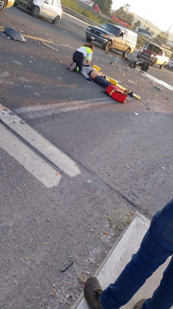 Motociclista sufrió grave accidente en Amozoc