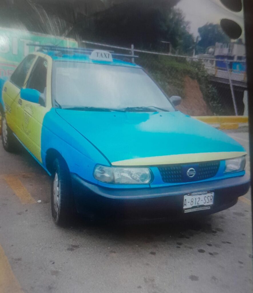 Robaron taxi en Huauchinango