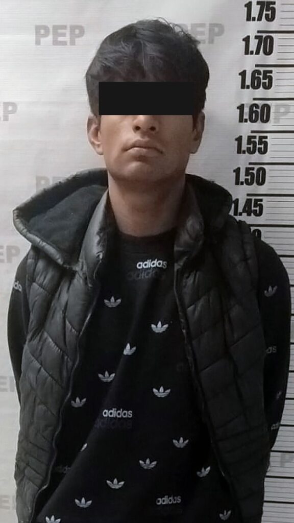 Detienen con droga y armas a dos en Puebla capital