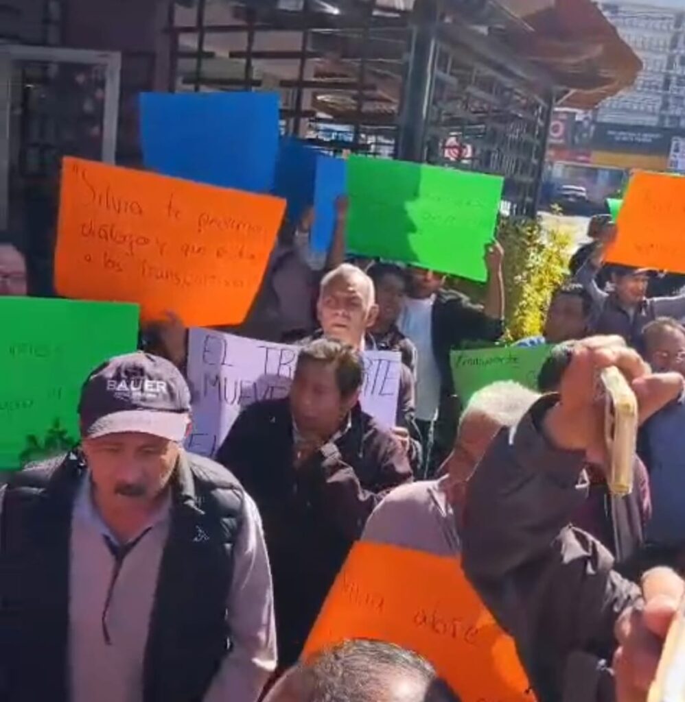 Transportistas exigen suspensión de la revista vehicular 