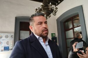 No hay planes para ampliar parquímetros: Norman Campos