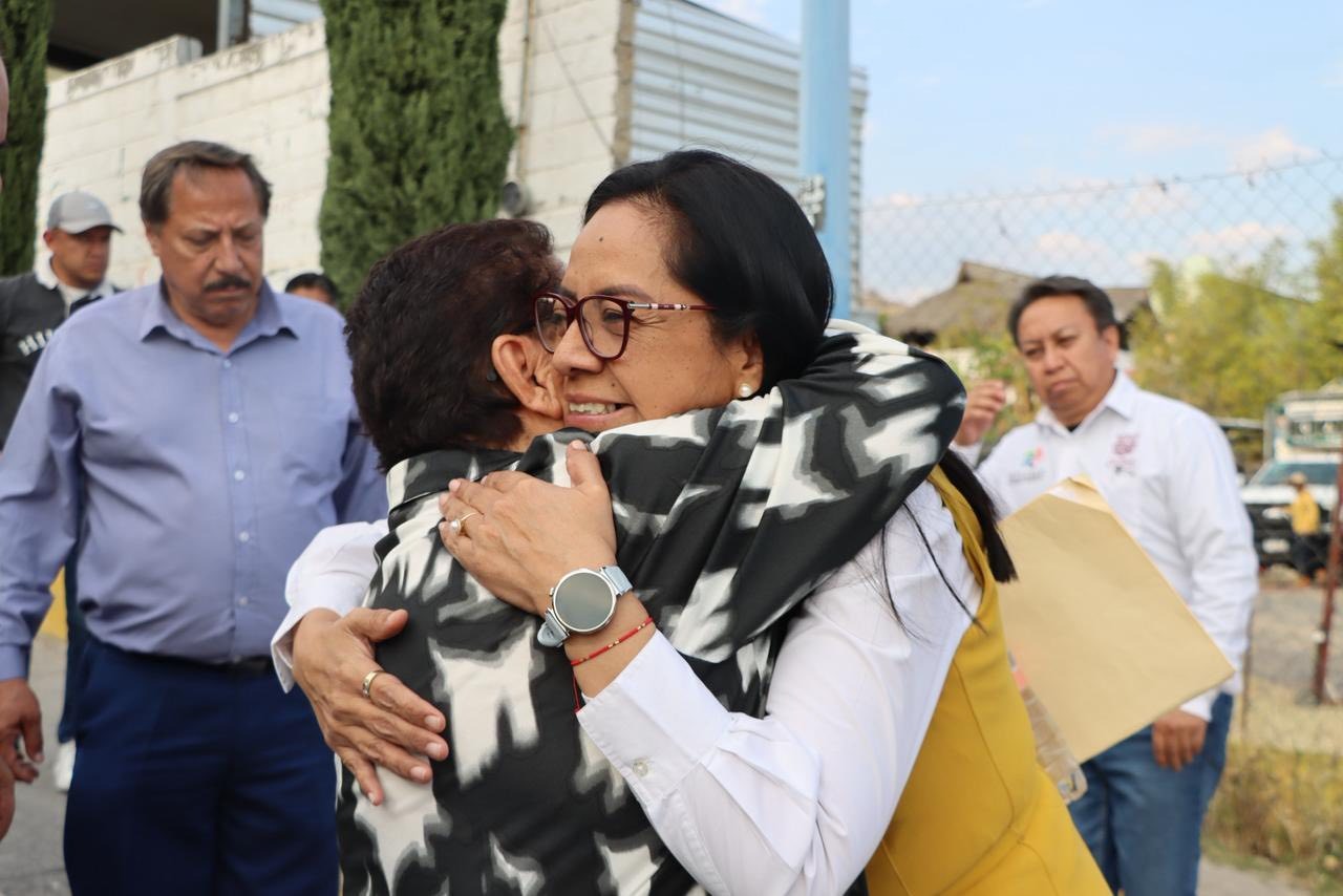 Ariadna Ayala incrementa el alumbrado en Atlixco - Desde Puebla