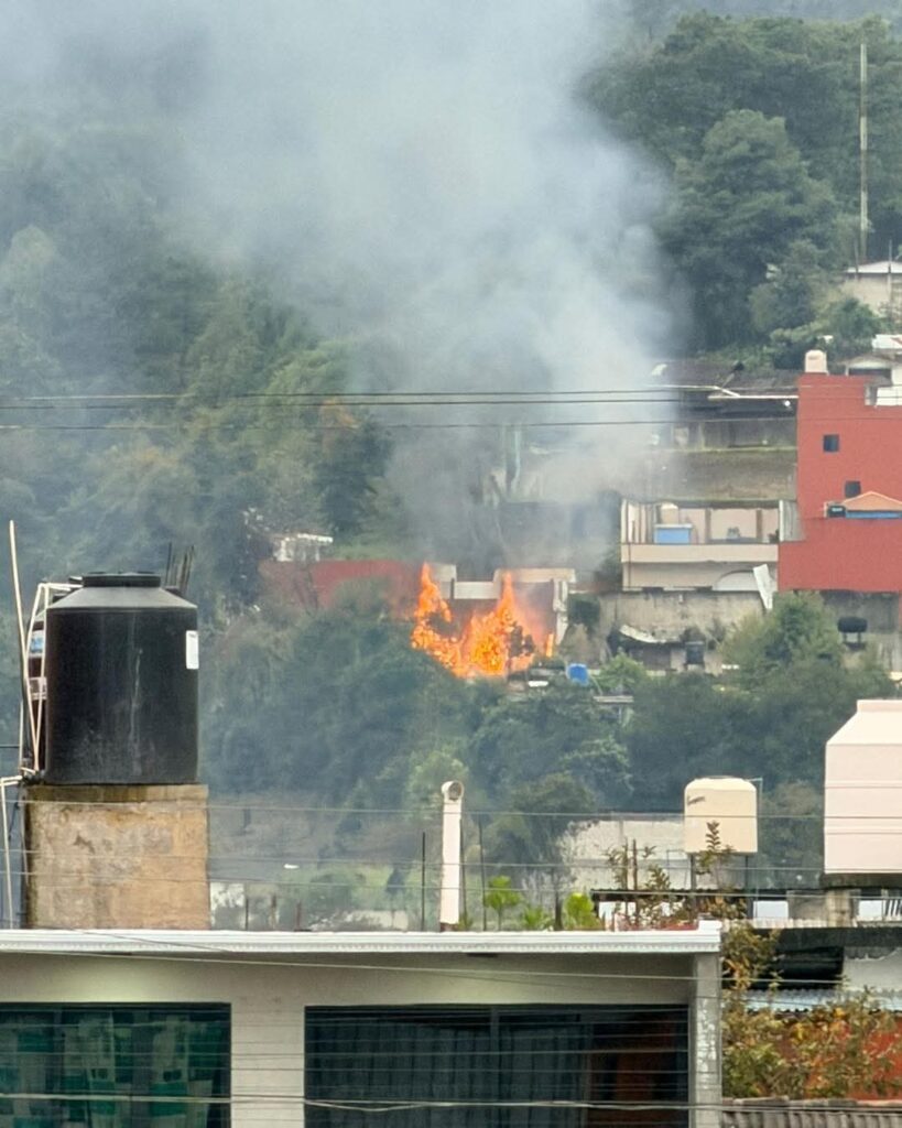 Tres heridos graves por explosión en Huauchinango