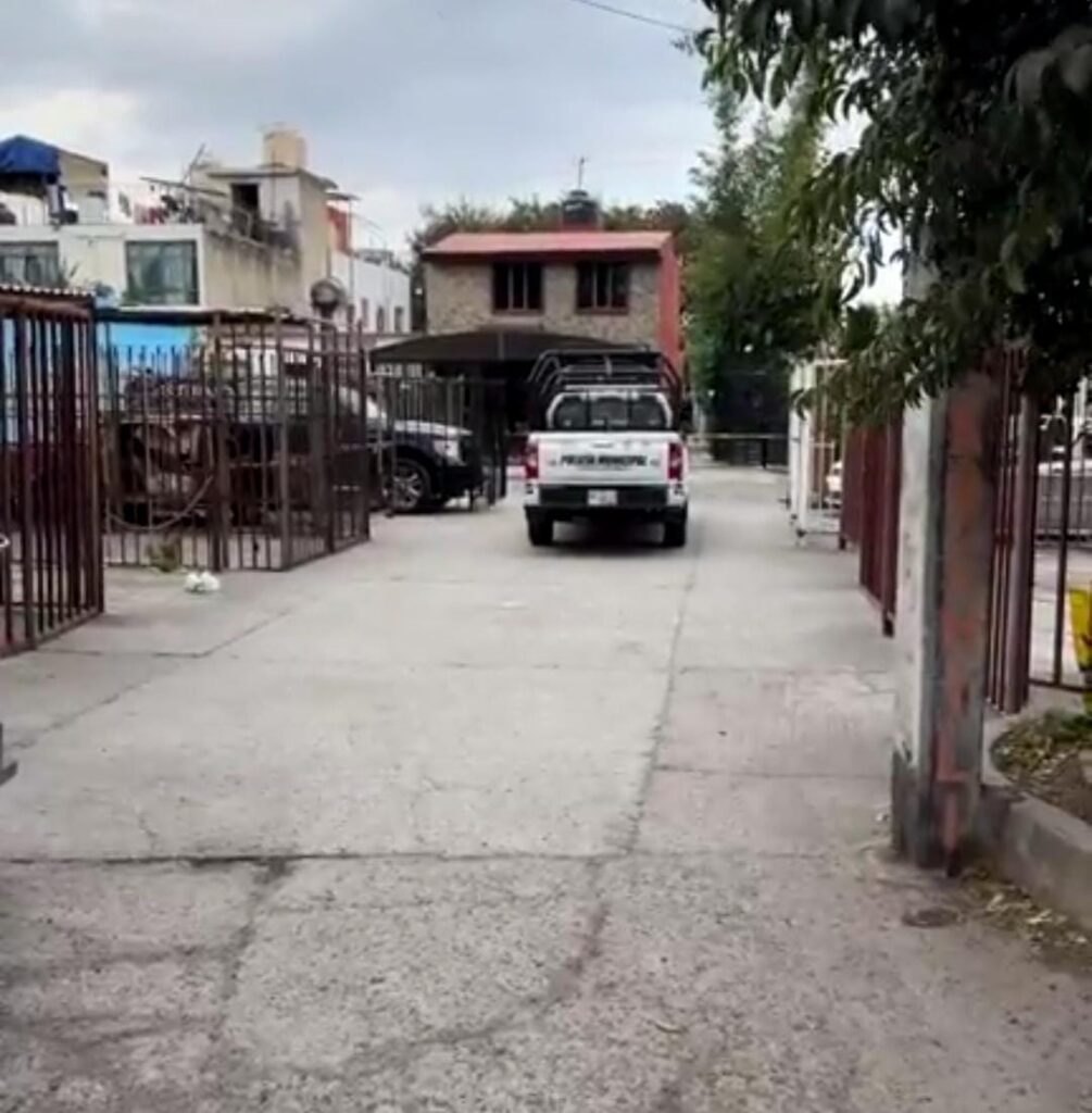 Dejan cadáver en la unidad habitacional Volkswagen 2, Cuautlancingo