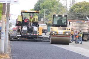 50% de avance en pavimentación de la calle Reyes Heroles
