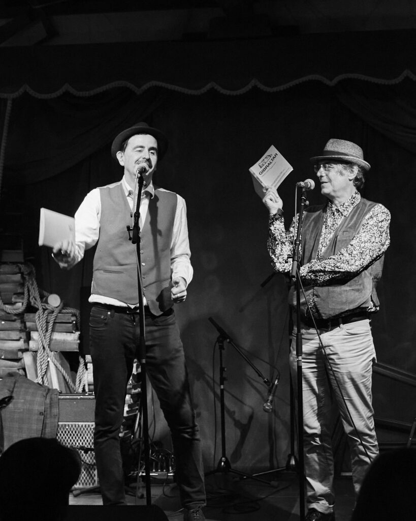 “No somos políticos, somos poetas”: El manifiesto literario de Gabriel Moreno y Rafael Peñas Cruz