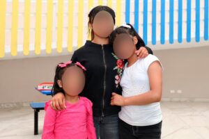 45 parejas toman curso de adopción en el estado: DIF Puebla