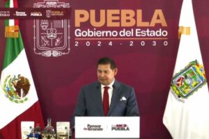 Lamenta Alejandro Armenta que ayuntamientos no aporten recursos para rehabilitar vialidades