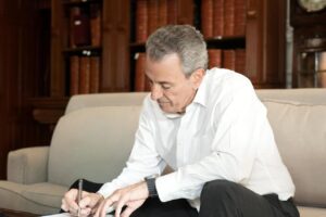 Solicitud de crédito será 100 por ciento para obra pública