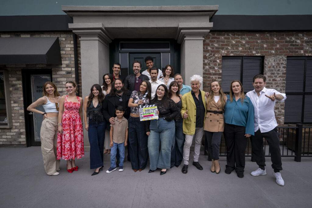 Pizarrazo por inicio de grabaciones de “La Pícara Soñadora”, producida por Carlos y Eduardo Murguia