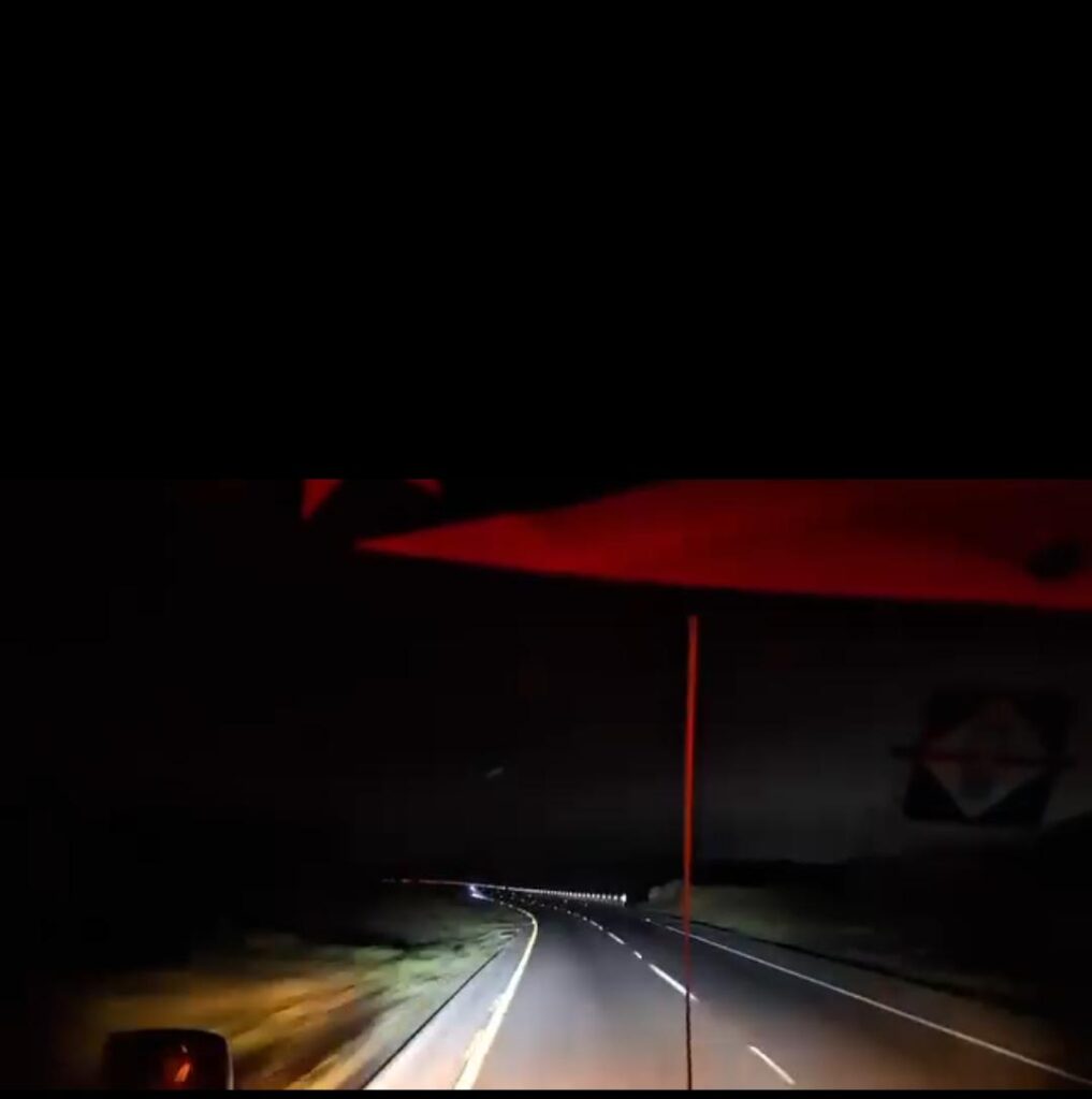 Camionero arrolló y, tal vez, mató a presunto ratero que lo queria asaltar en la autopista Puebla-Orizaba