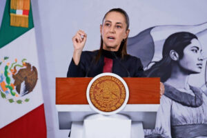 Sheinbaum ve complot para proyectar caos y violencia en Mundial; acusa a Salinas Pliego y a la ultraderecha