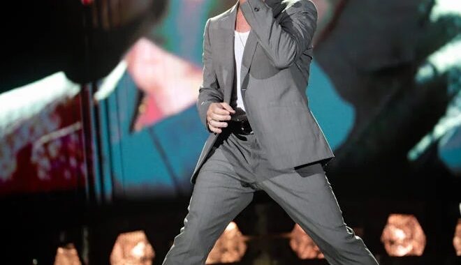 David Bisbal realizó un homenaje a Manuel Alejandro y a Jeanette en el Festival Torrelodones en Madrid, España