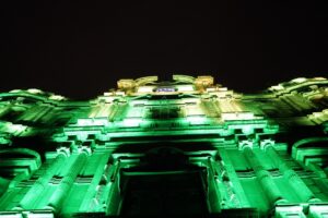 Prenden nuevo sistema de iluminación arquitectónica del Palacio Municipal