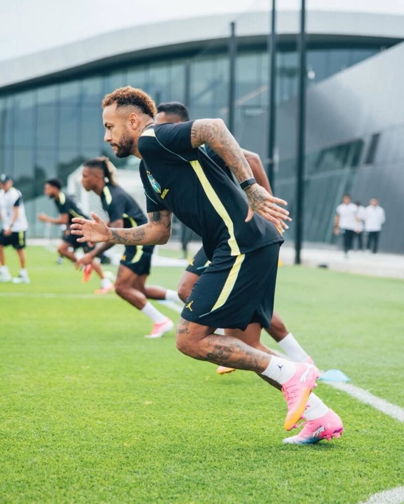 Neymar apunta a reaparecer ante Escocia