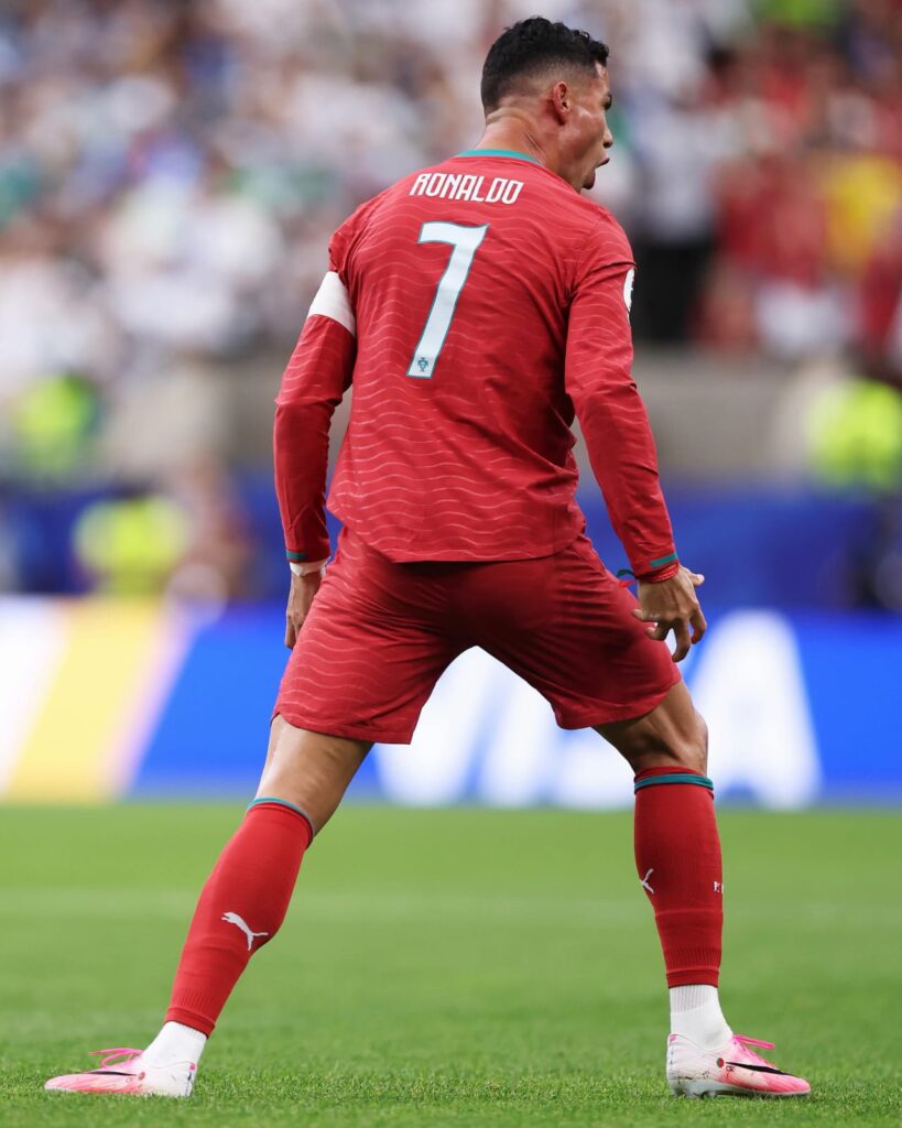 “El Bicho” llegó a la Copa del Mundo y Portugal goleó 5-0 a Uzbekistán