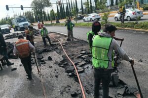 Agua de Puebla dañó carpeta asfáltica en Diagonal Defensores de la República: Infraestructura