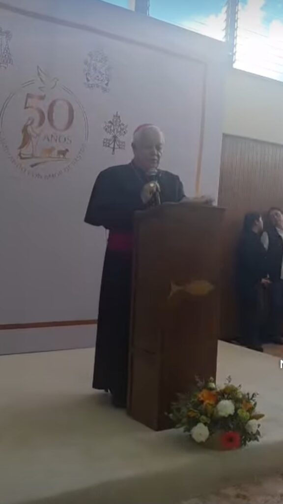 Arzobispo de Puebla refrenda obediencia al Papa Leon