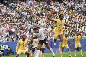 Inglaterra tropieza ante Ghana y deja abierta la pelea por la clasificación