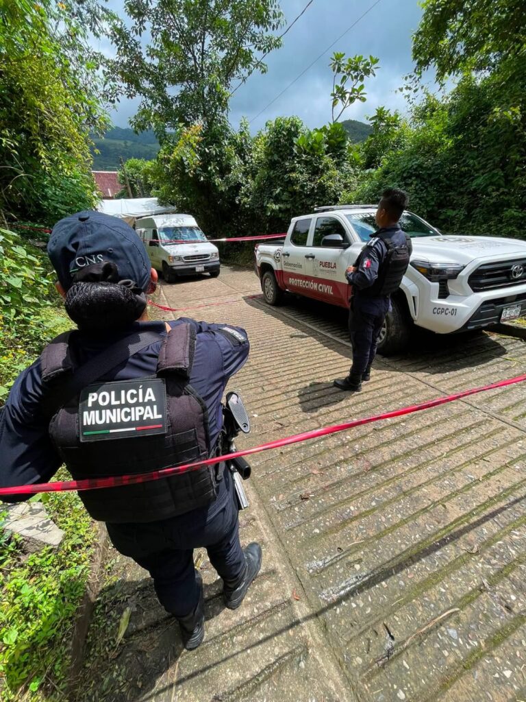 Cancelan recuperación de cadáveres en gruta de Cuetzalan