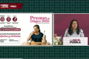 Anuncian “Premio al Origen 2026” a productores de mezcal en Puebla 