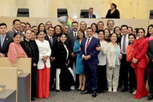 Privilegiar a los poblanos por encima de diferencias políticas, pide García Parra