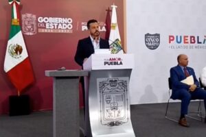 Video: Gobierno de Puebla aplicará el “Derecho de Audiencias” contra las “fake news”, advirtió el Choco Parra