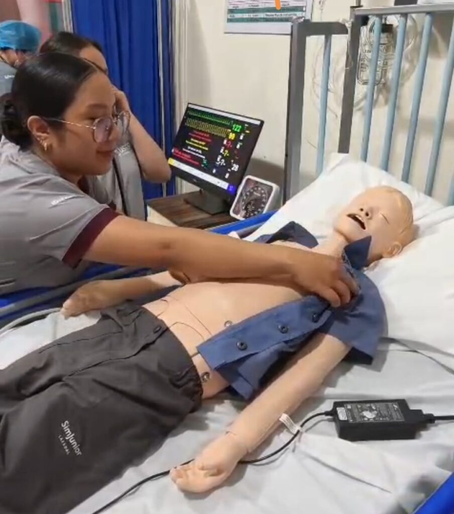 Universidad de la Salud del estado estrena equipo de nueva generación