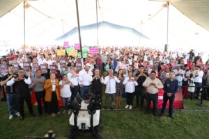 En San Gregorio Atzompa, entregan apoyo a productores por 5 millones de pesos