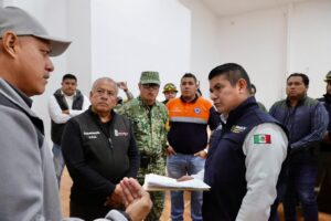 Ante las lluvias en la Sierra Norte, mantienen operativo de Protección Civil