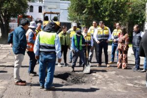 Armenta supervisó rehabilitación de la calle 27 Sur y 11 Poniente
