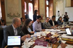 El año entrante subirán 4.6% los impuestos y derechos en Puebla capital, avalan en comisión del Cabildo