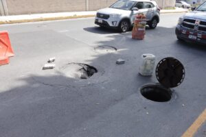 Culpan a Agua de Puebla del socavón en la avenida Cúmulo de Virgo